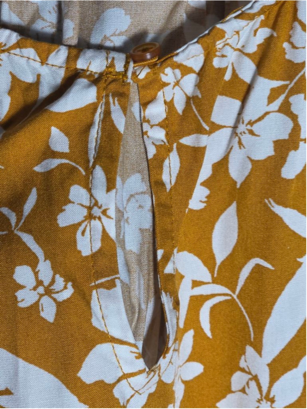 Women's Old Navy Orange White Floral Romper XS cottagecore Hawaiian beach y2k - Picture 3 of 6